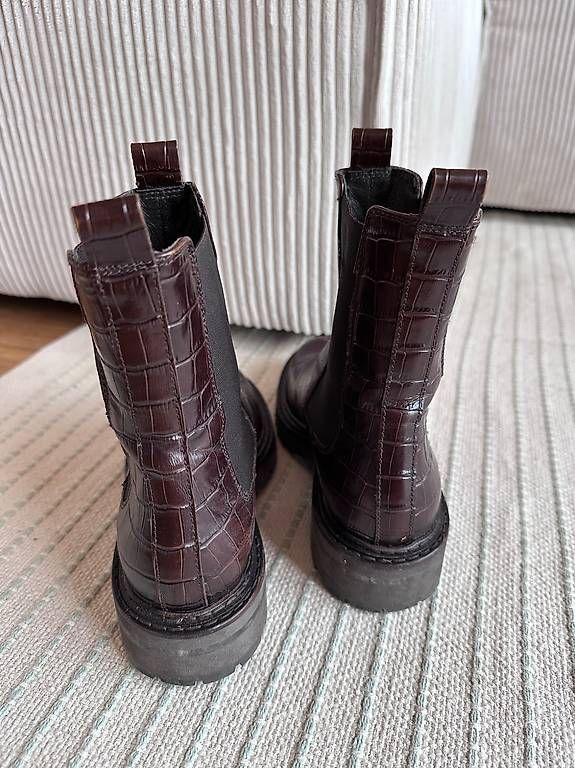Scarpe da donna: Stiefel von Billi Bi – Usato da Oberdorf SO venduto da liv_brf6 2