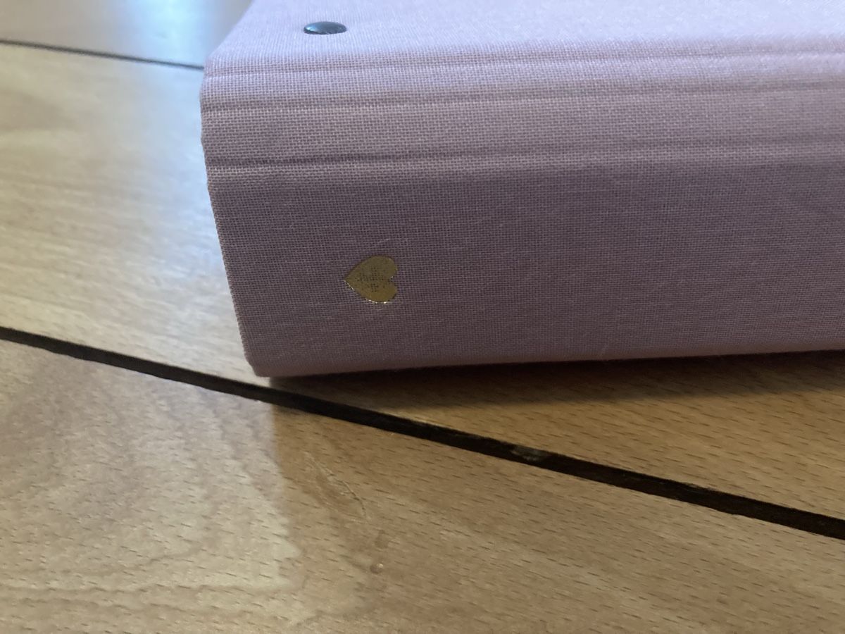 Raccoglitori: Bookbinders wunderschöner Ordner A4 mit dicken Blättern – Usato da Luzern venduto da bettinaalexandra 2