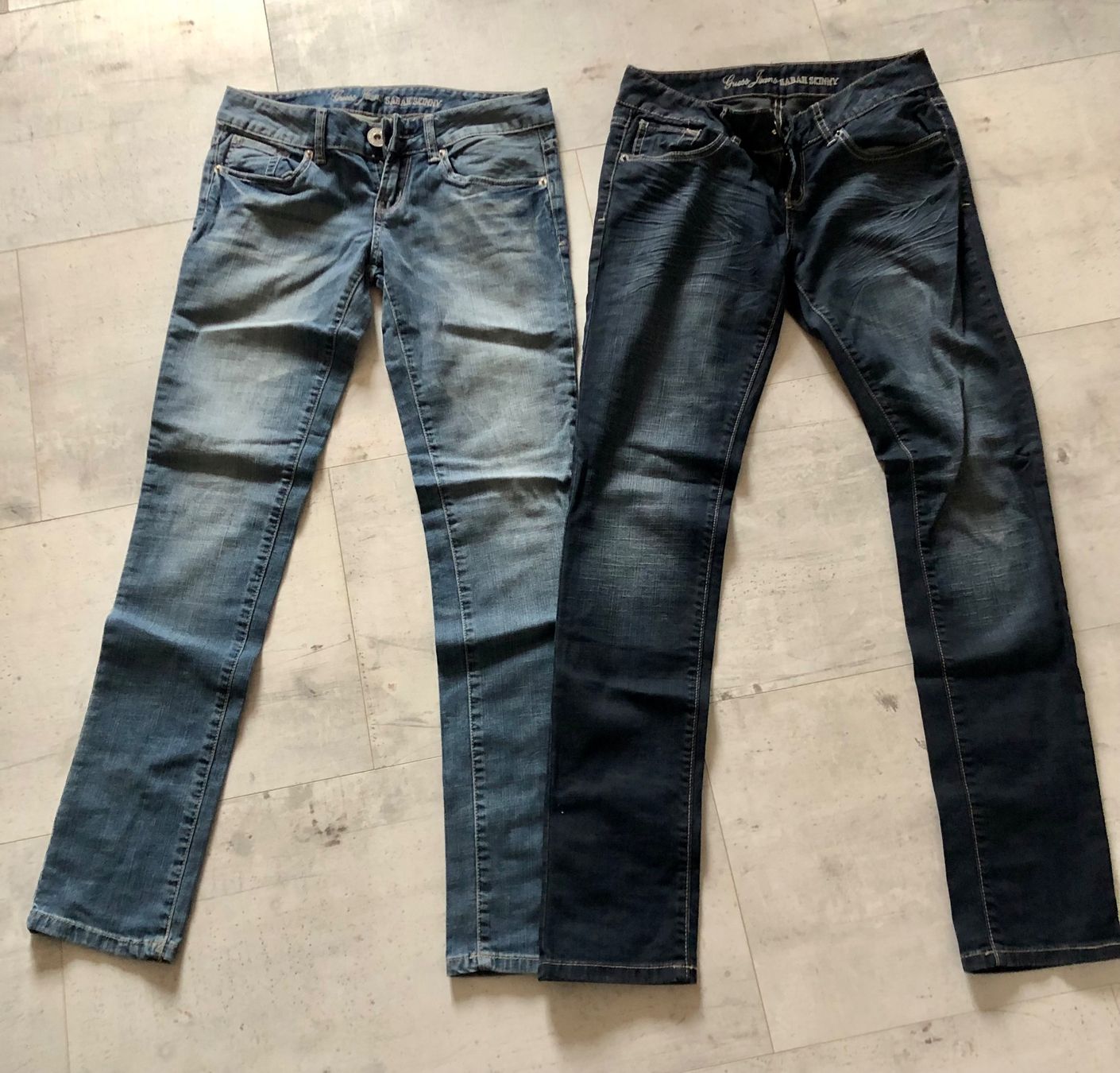 Guess Jeans: 2 jeans Guess taille 26 US – Usato da Renan BE venduto da atila08