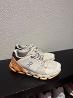 On Running - Cloudflyer 4 - Damen - Ivory | Tangerine