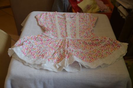 TAILLE  80 - JOLIE ROBE
