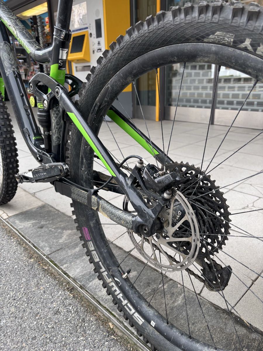Giant Velos: Giant Reign – Gebraucht aus Umiken von alv_qhq8 3