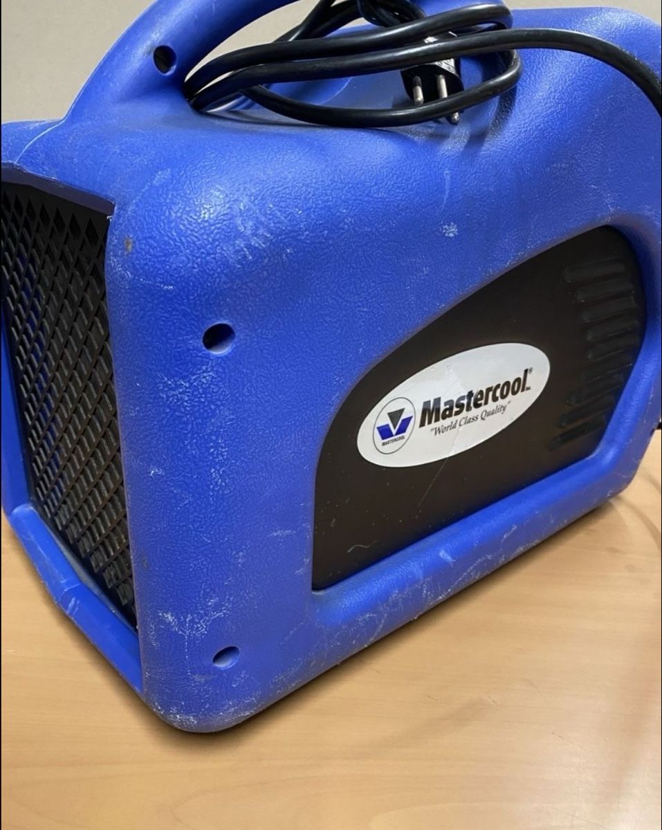 Tous les outils: Mastercool 69000-220 – D'occasion à Basel par zor_2vxp