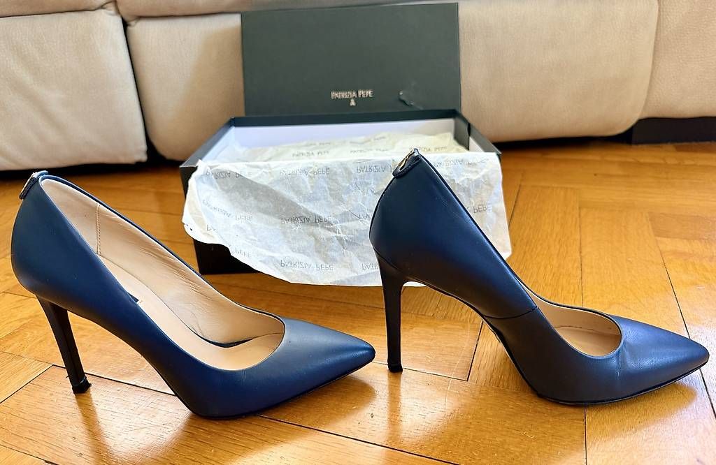 Scarpe da donna: Scarpe décolleté num 37 – Usato da Paradiso venduto da tir_2mpx 1