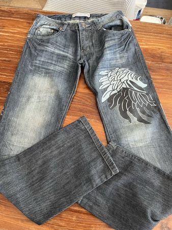 Coole Herren Jeans Gr. 31 mit Motiv – Top Zustand!
