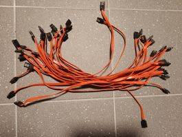 Diverse SATA III Datenkabel rot gerade stecker