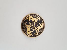 Brosche mit Pferden, 3.7 cm