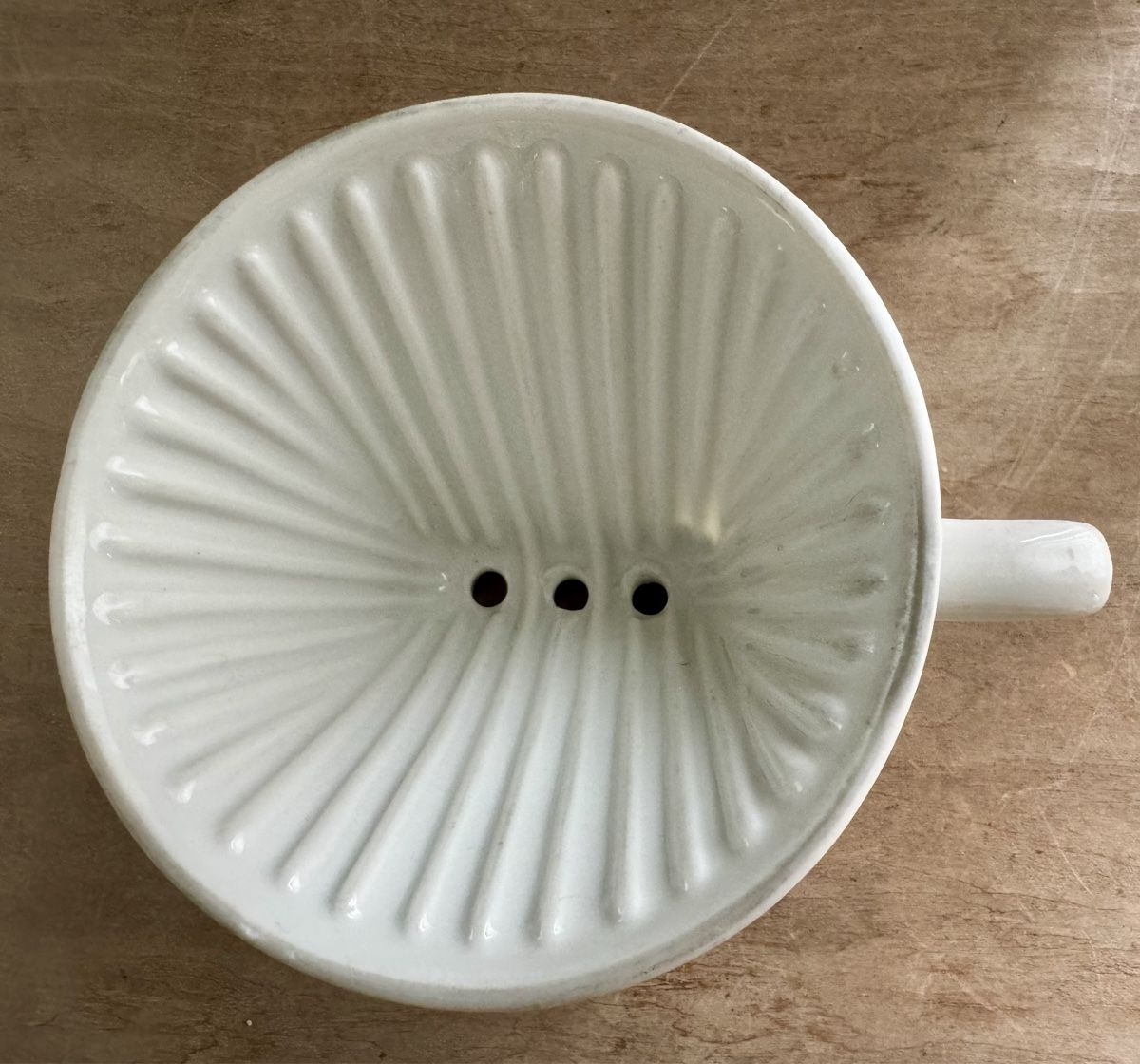 Autres articles pour la maison: Melitta 101 Kaffeefilter Langenthal 1960 / 3-Loch – D'occasion à Rothrist par Luckywinner 1