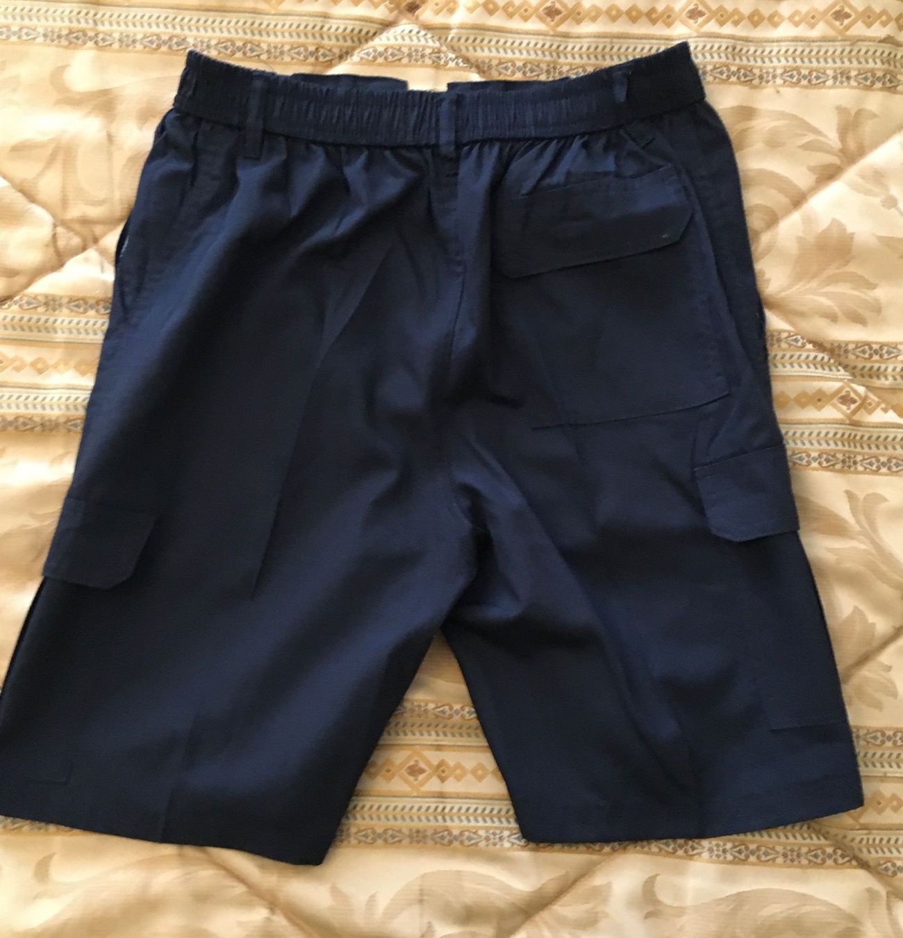Pantaloni: Herren Kurzhosen mit Seitentasche gr.M – Usato da Wetzikon ZH venduto da Evogv 4