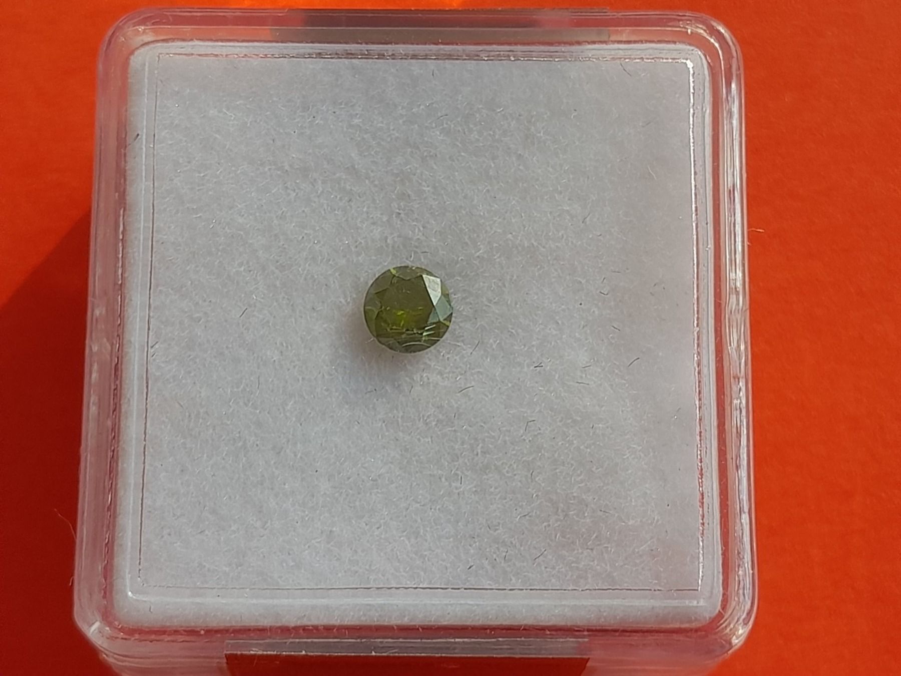 Pietre preziose: 0,22 ct. Round certified diamond, Green SI3 – Usato da Aarau venduto da Reto_BA_01 2