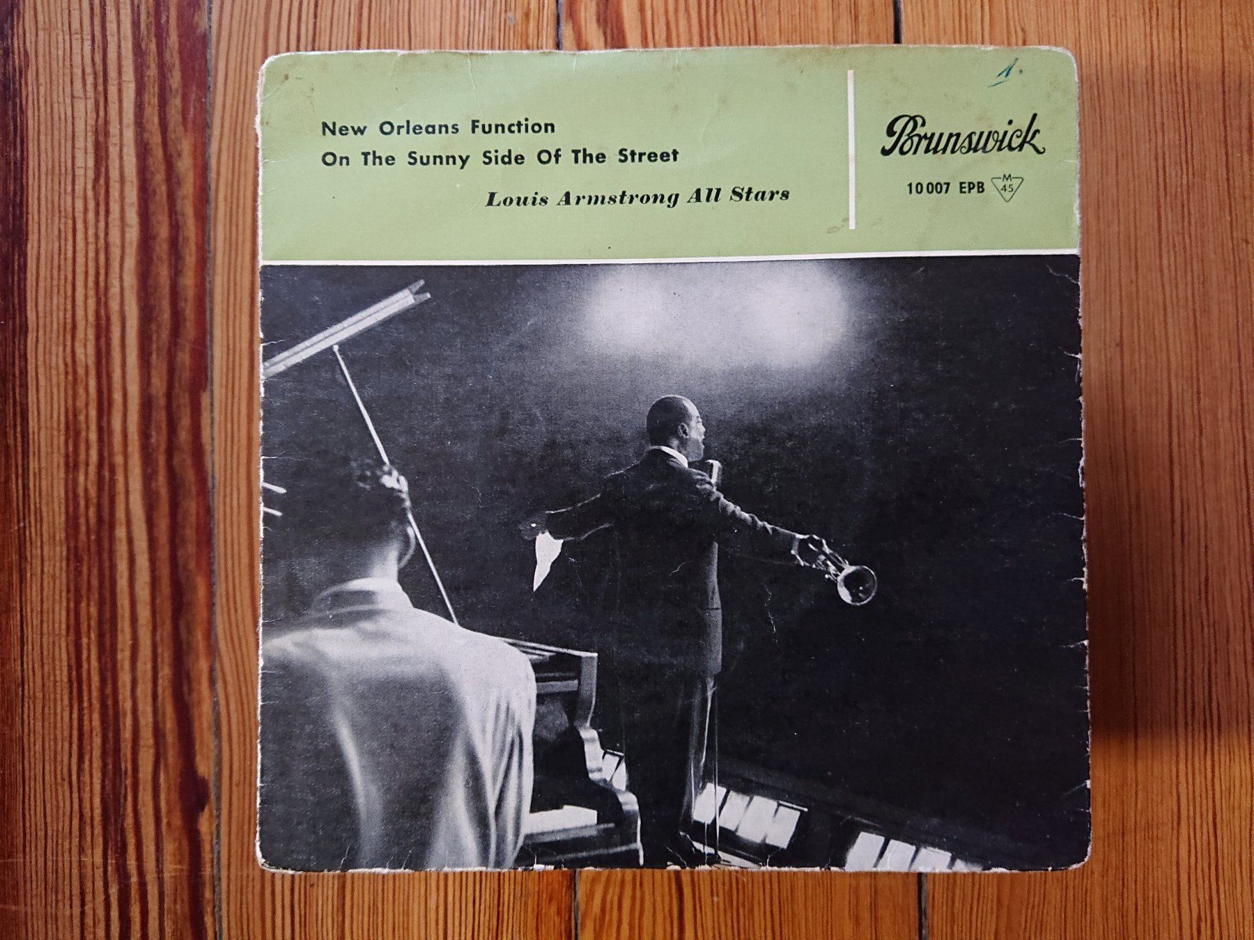 Dischi in vinile: LOUIS ARMSTRONG - 1 Single & 1 EP – Usato da Genève venduto da othhei 4