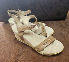 Damen Sommer Sandalen Gr. 39, Bronze/Braun mit Nieten