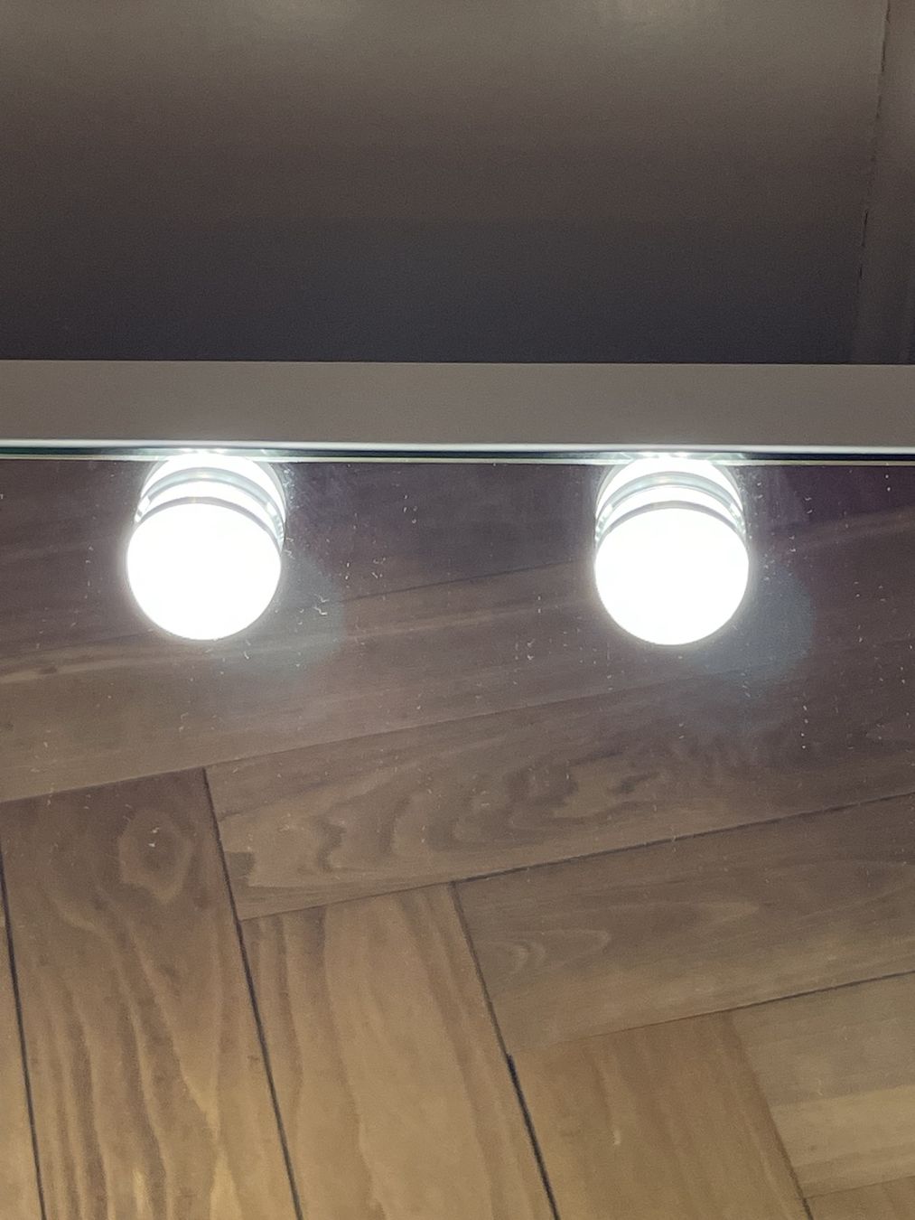 Specchi: Grosser Schminkspiegel mit LED – Nuovo (secondo la descrizione) da Zürich venduto da licht010 9