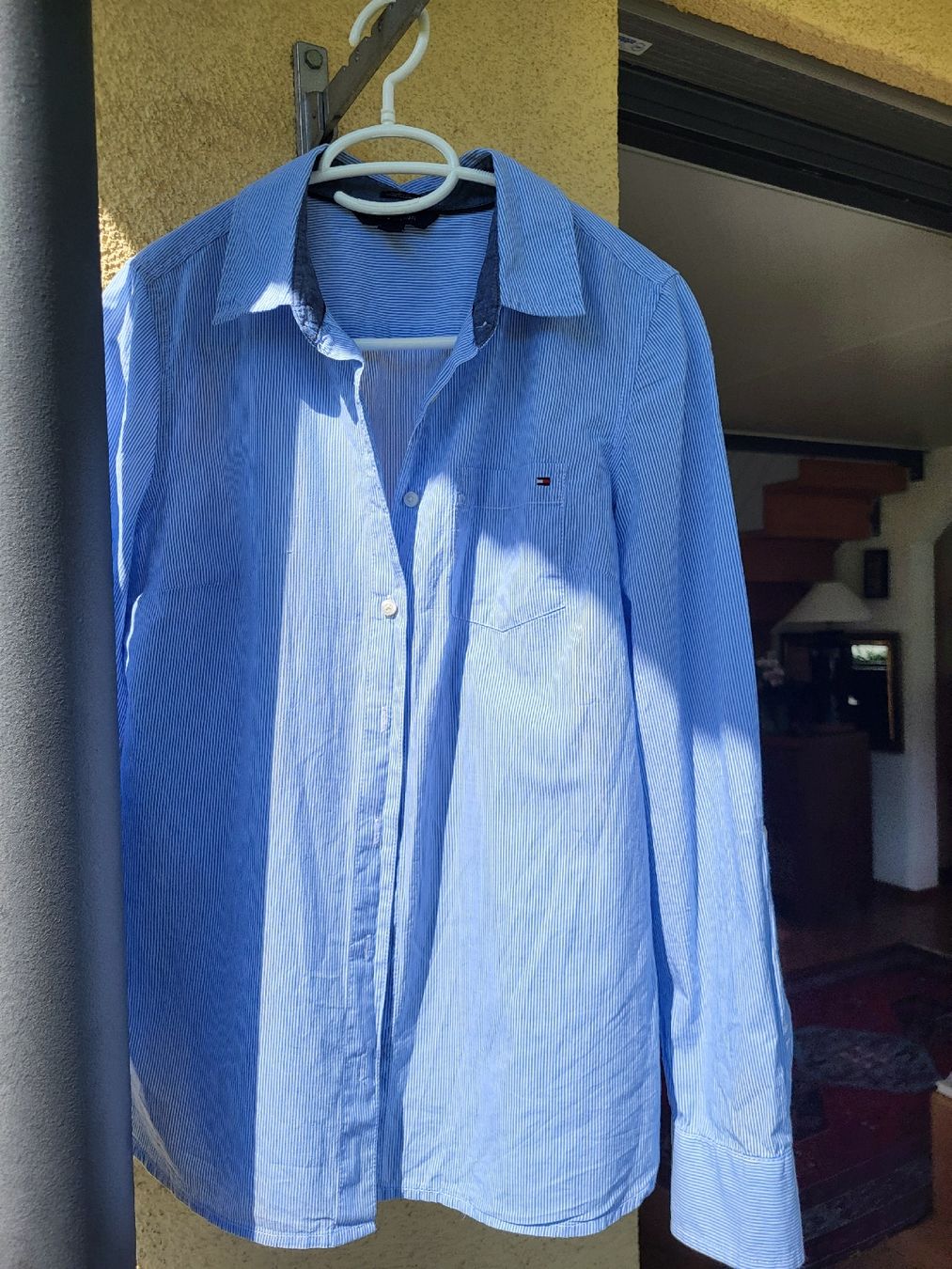 Camicette: Tommy Hilfiger Bluse, hellblau gestreift, Grösse M, Top! – Usato da Zürich venduto da Lizi7 1