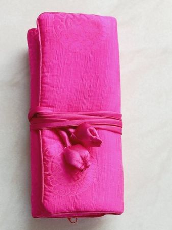 Seiden Schmuck Rollen Tasche