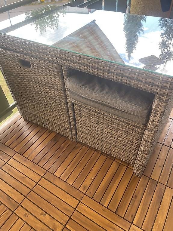 Tische: Tisch – Gebraucht aus Baar von 300M 2