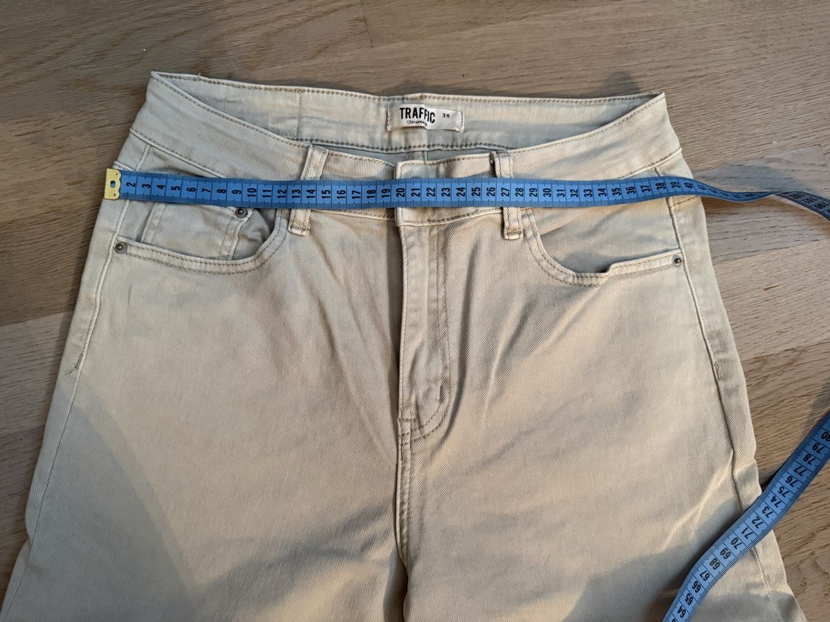 Jeans: TRAFFIC Jeans beige Grösse 38 – Neuf (Voir description) à Rubigen par Elmacino 2