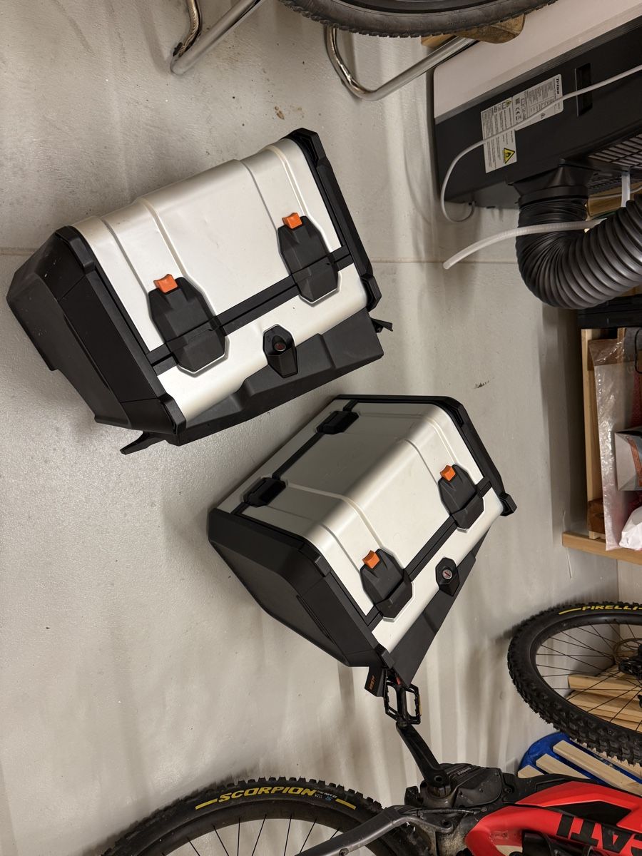 KTM Touring: KTM 1050 Adventure ABS – D'occasion à Cham par boa_w95z 6
