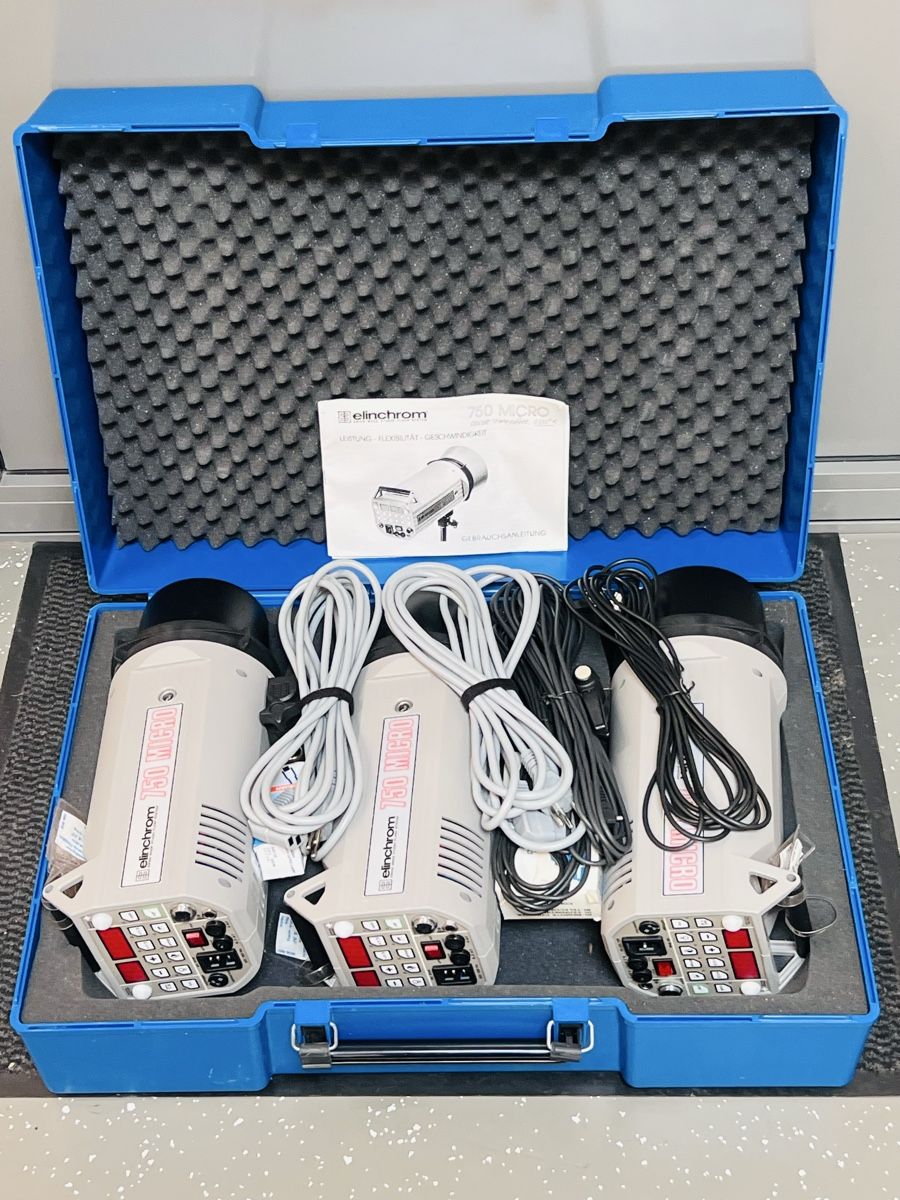 Elinchrom Flash: Elinchrom 3x 750 Micro Studioblitz Set 2250Ws komplett im Or – Usato da Winterthur venduto da gue_yf9d