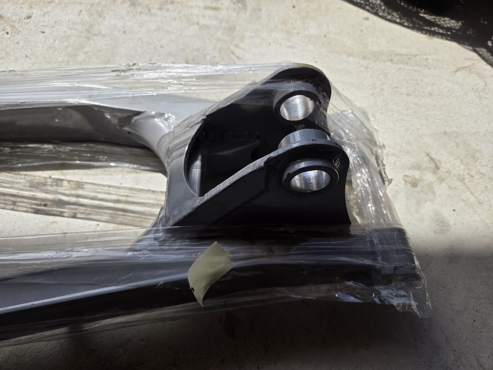 Tutti i ricambio per moto: Hinterrad Schwinge Bullit Hero – Nuovo e nell'imballaggio originale da Uerkheim venduto da celi9 1