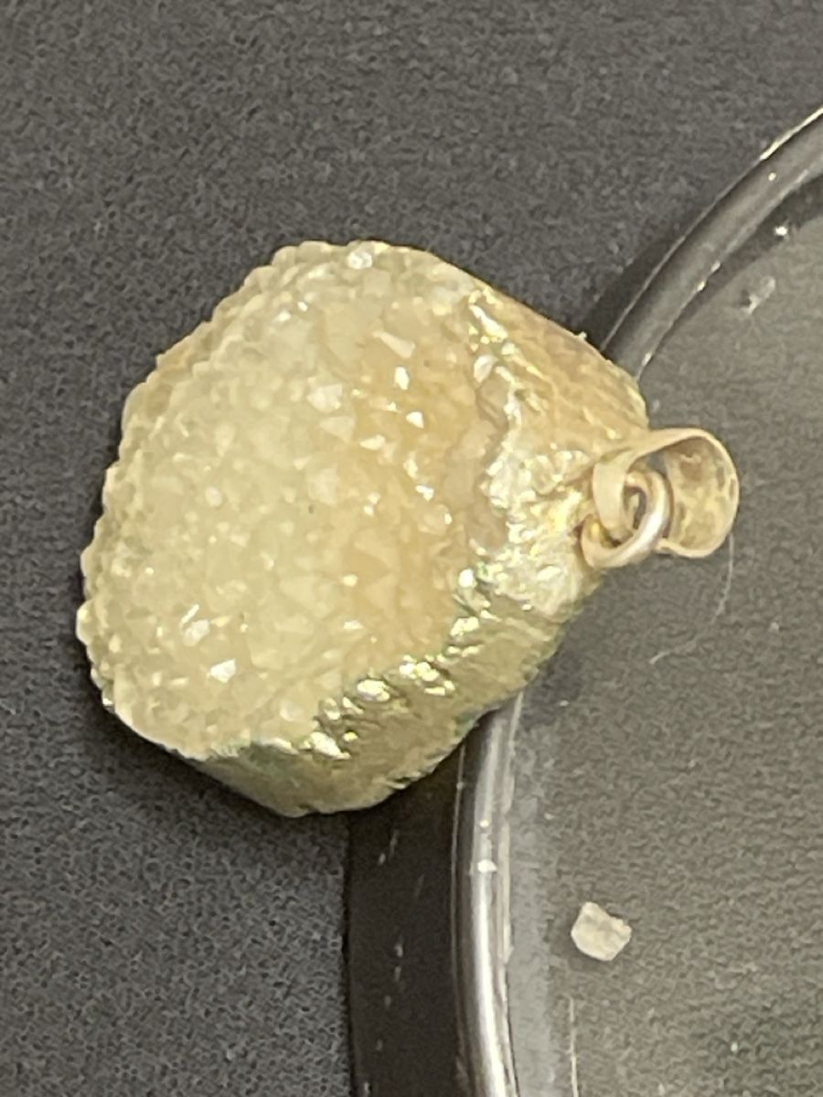 Pendentifs: Anhänger – D'occasion à Birmensdorf ZH par irina61