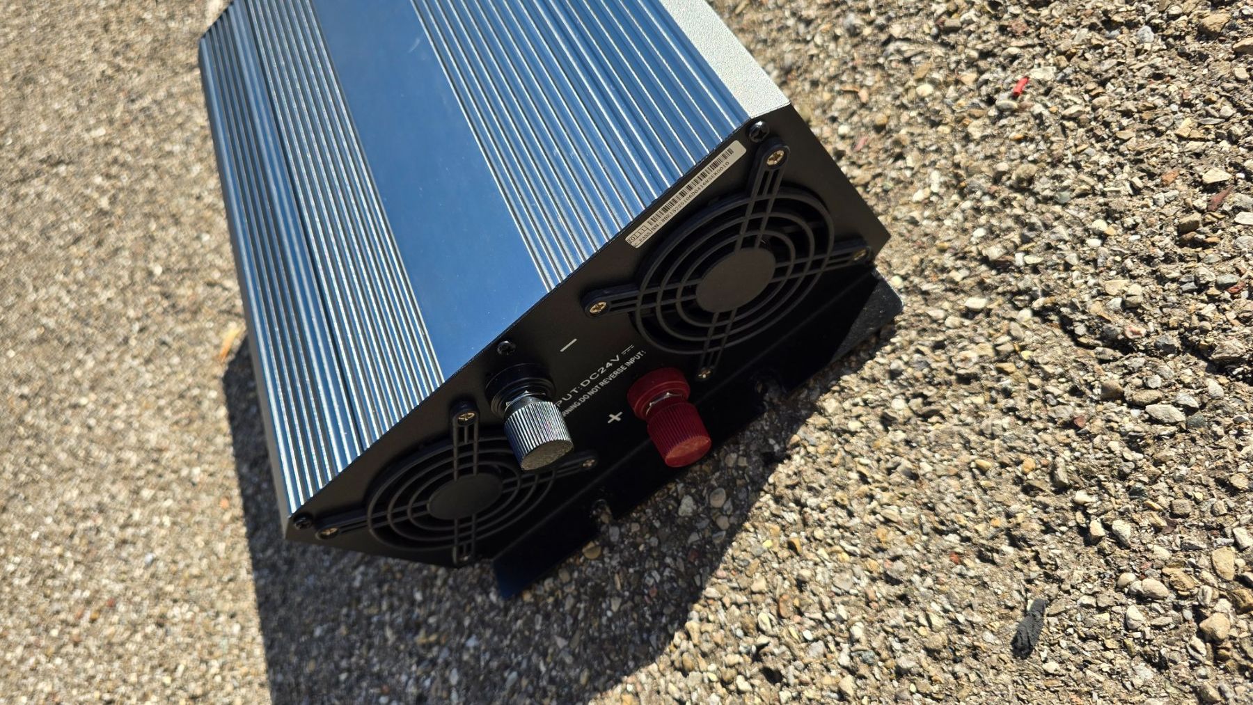 Wechselrichter: Voltima VSP1524 Inverter mit reinem Sinus – Gebraucht aus Schaffhausen von ora_fpw6 1