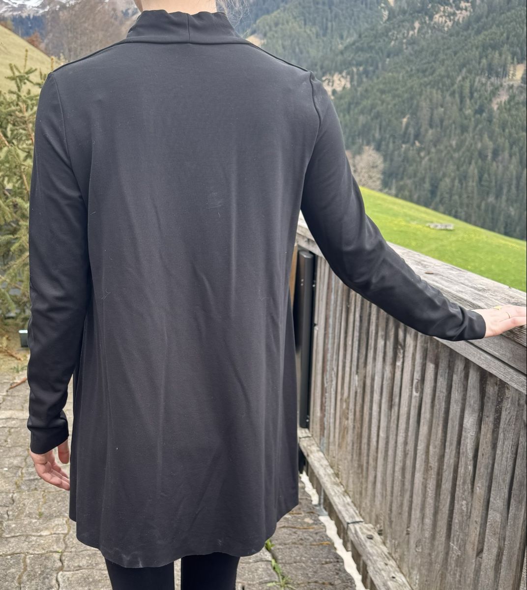 Camicette: Bluse Oberteil Langarm Schwarz Gr. S elegant – Usato da Landquart venduto da Happyhippo42 1