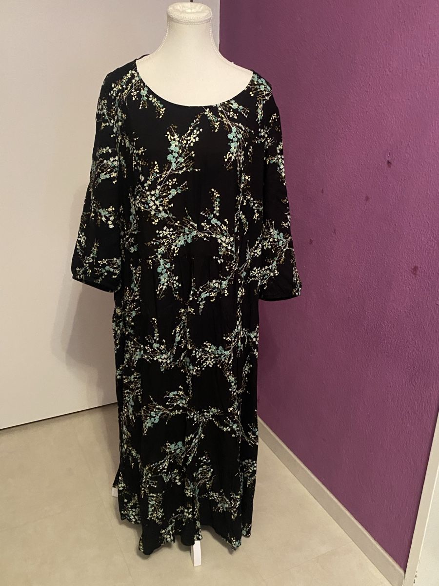 Kleider: Kleid – Neu (gemäss Beschreibung) aus Gossau ZH von Lavinia07