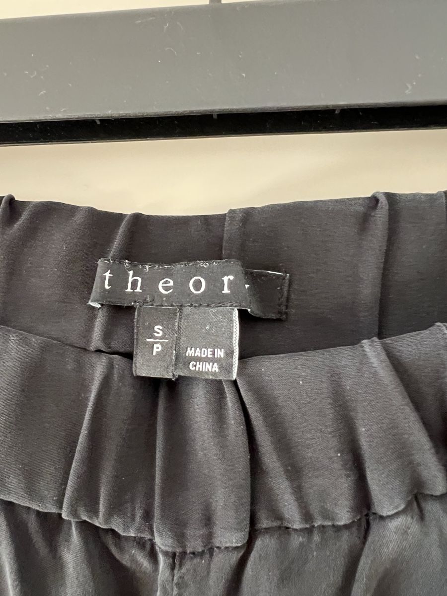 Theory Pantaloni: Theory silk trousers  – Usato da Zollikon venduto da jud_cmm9 1