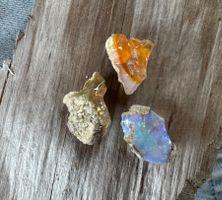 OPAL 3 x   roh    aus Welo-Mine   Regenbogen Farben  NATURE