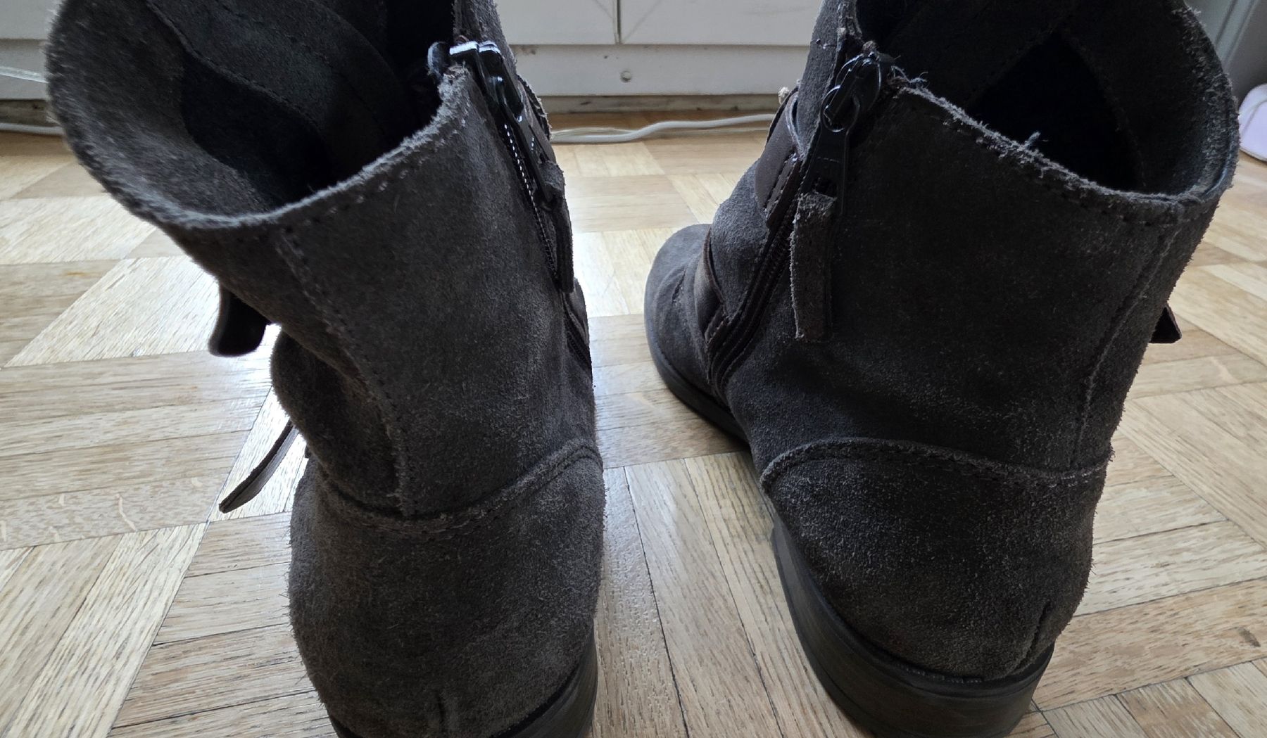 Scarpe da donna: Chaussures/bottines marron en daim taille 39 – Usato da Yverdon-les-Bains venduto da van_dq65 9