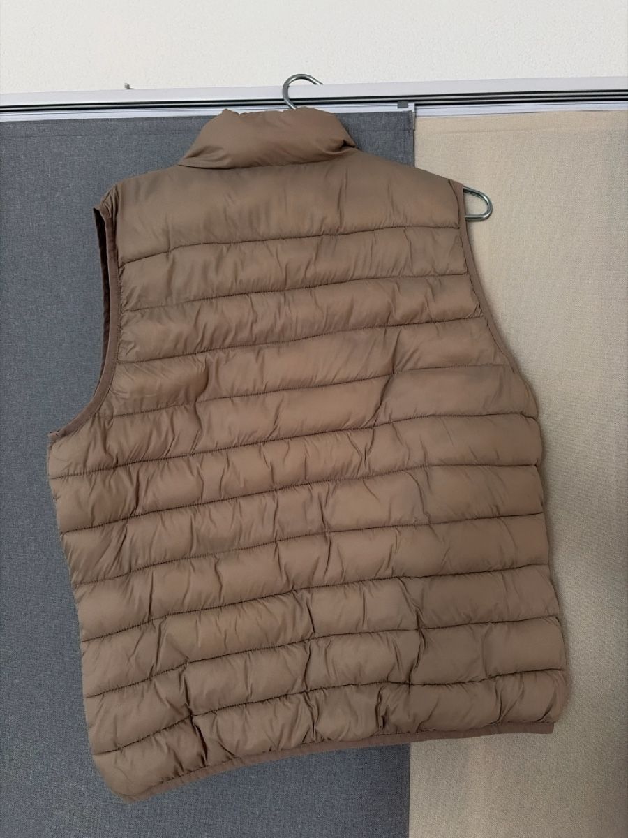 Gilet & Giacche senza maniche: Gilet beige L – Usato da Marin-Epagnier venduto da hibiscus26 1