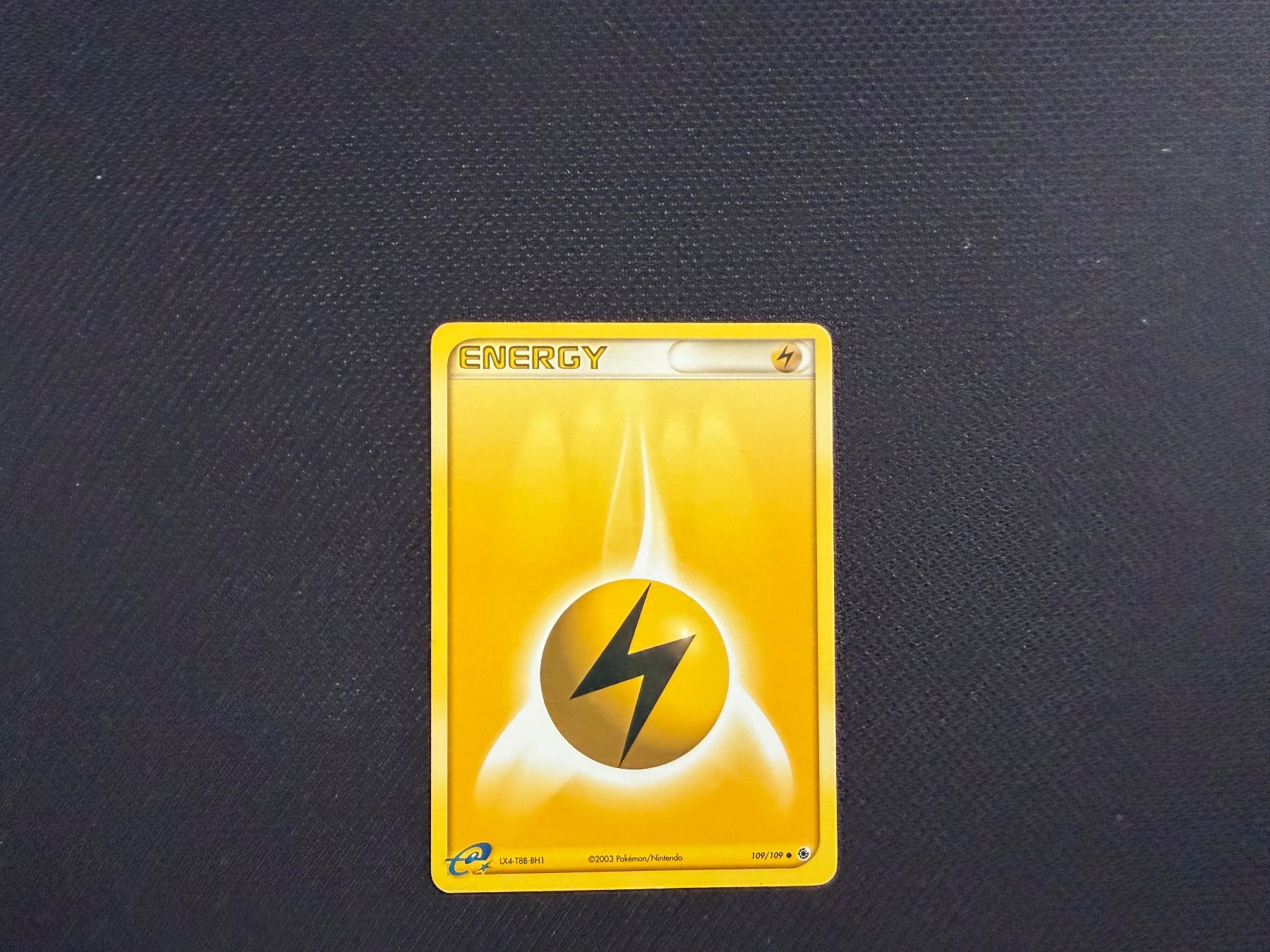 Pokémon Carte collezionabili: Energy 109/109 – Usato da Zürich venduto da mountainwizard00