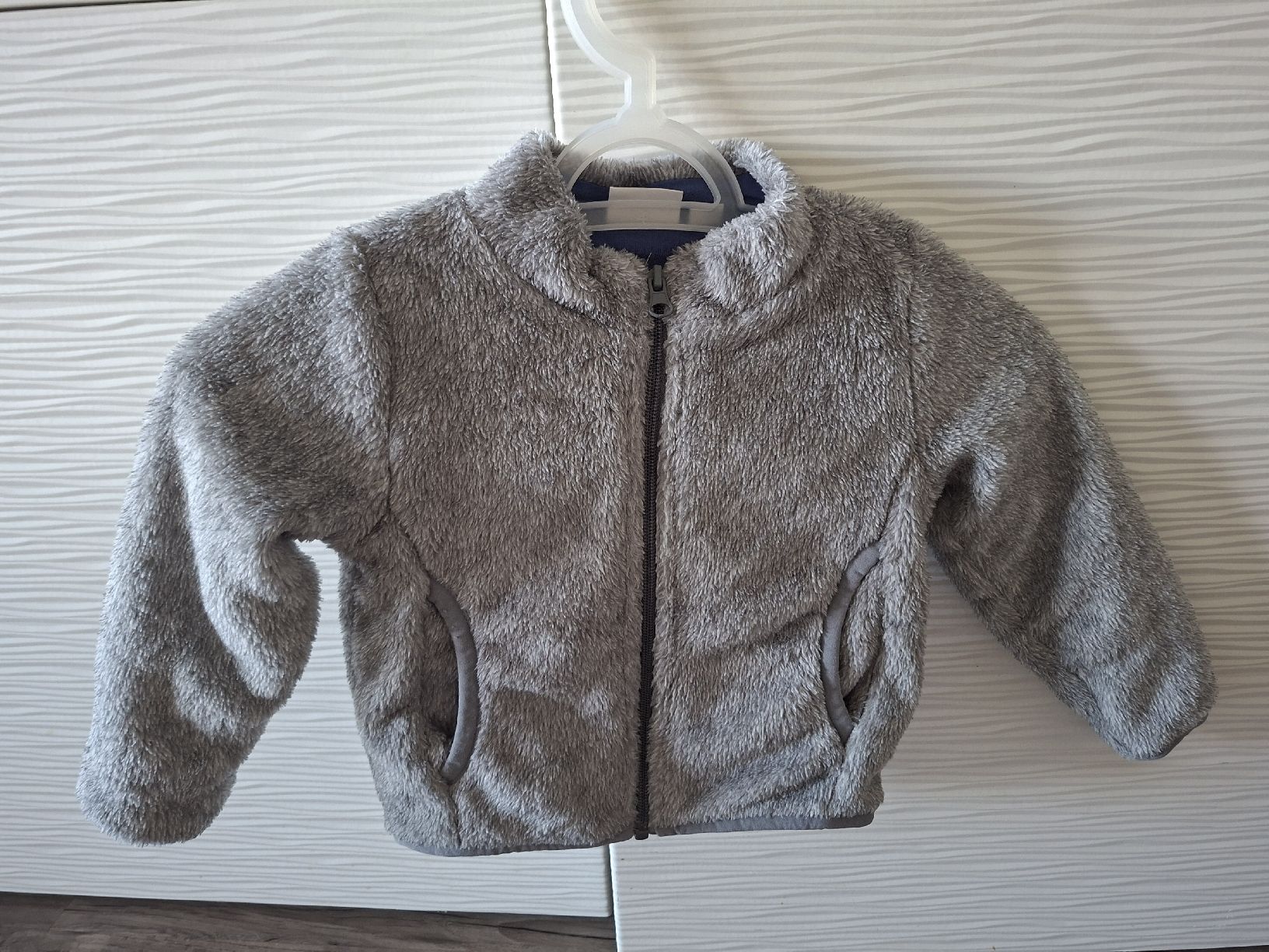 Jacken & Mäntel: Fleecejacke Kinder, Grösse 98 – Neu (gemäss Beschreibung) aus Winterthur von Ausmisten2026