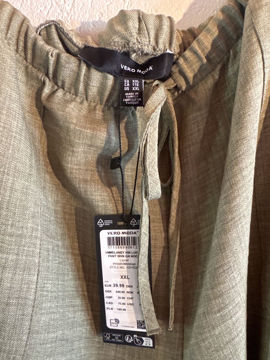 Vero Moda Pantaloni: Loungehose/Stoffhose – Nuovo e nell'imballaggio originale da Rohrbachgraben venduto da kae_5lhf 2