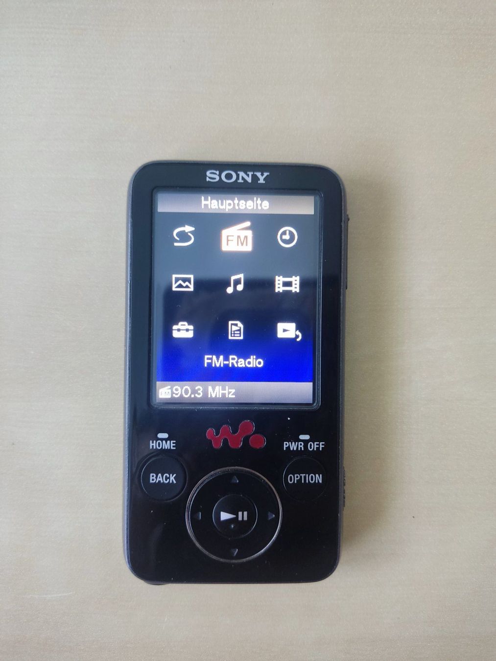 Sony Lecteur media portable: SONY Walkman NZW-E435F – D'occasion à Buchs AG par patiburgener 2
