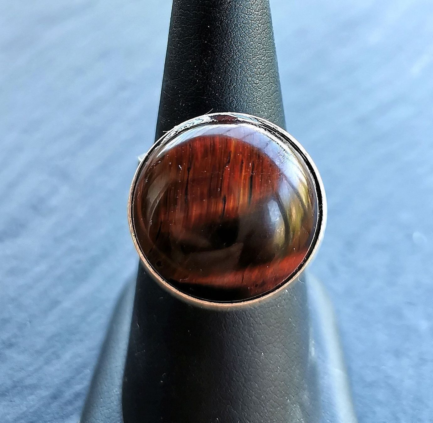 Anelli: Bague oeil de taureau et argent 925 – Nuovo e nell'imballaggio originale da Veyrier venduto da Leilazizou
