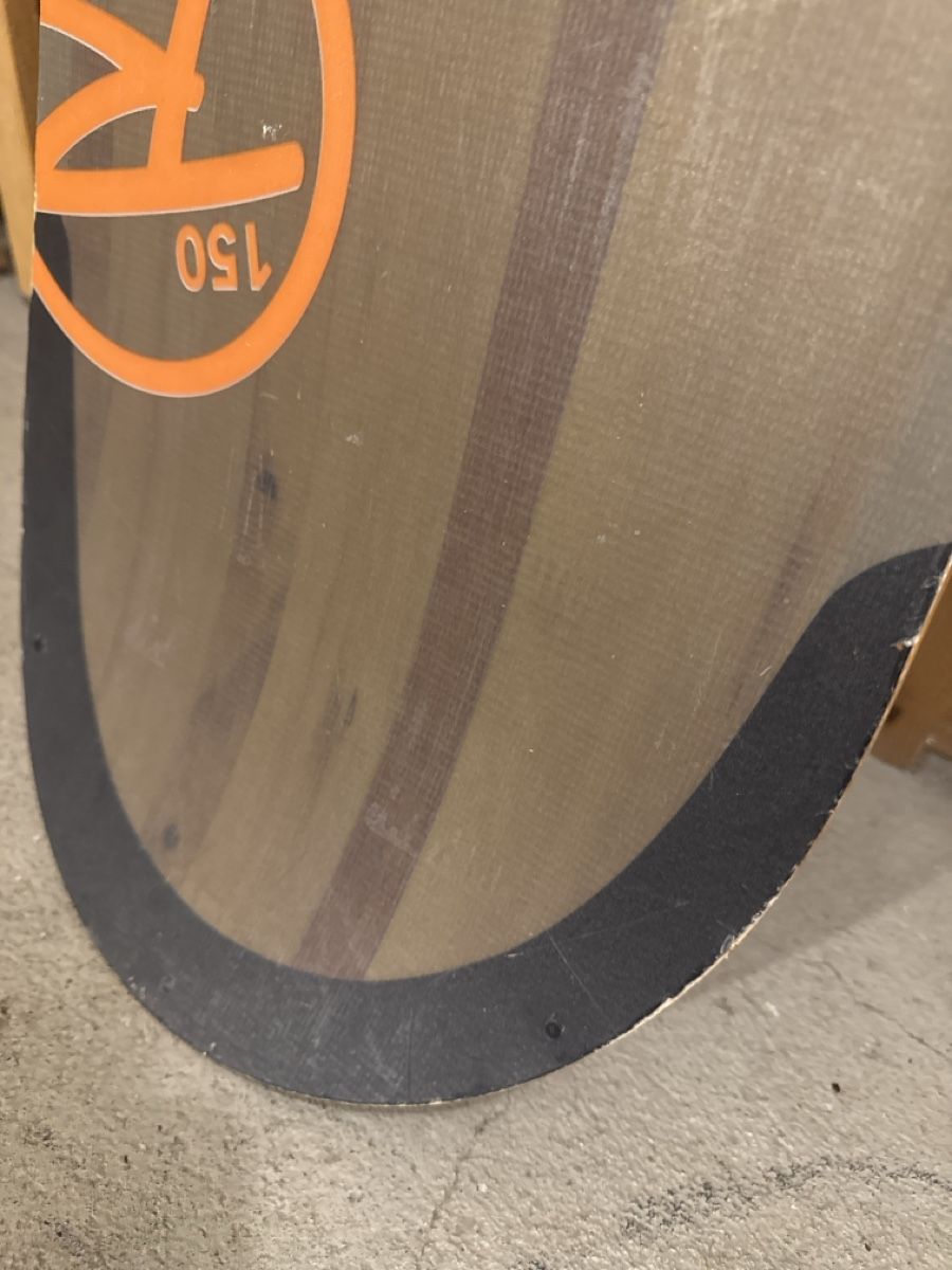 Rossignol Board: Snowboard 150cm von Rossignol, Rocker – Usato da Schliern b. Köniz venduto da amo_lln9 7