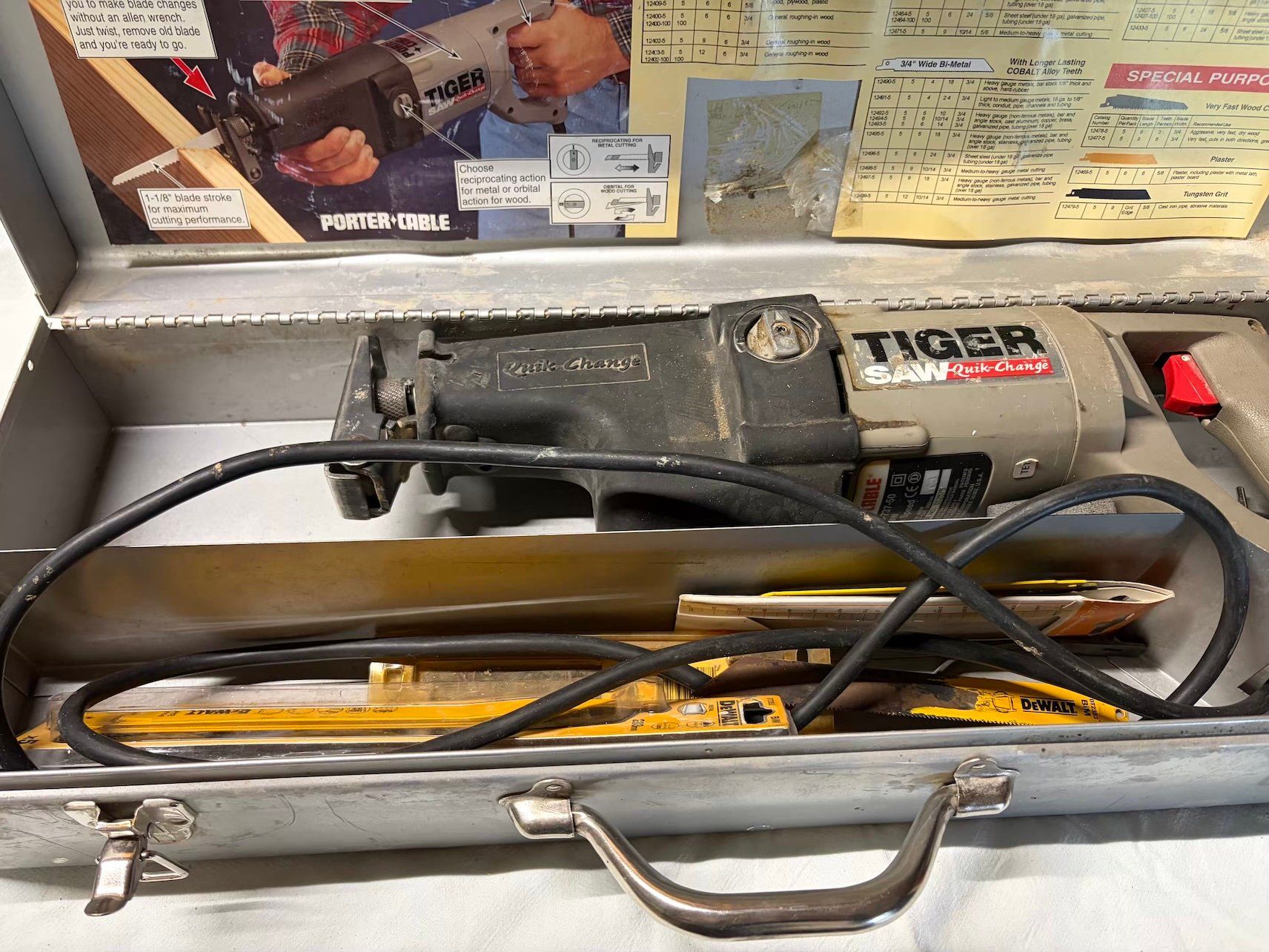 Seghe: Porter Cable Tiger elektrisch Säbelsäge mit Koffer – Usato da Brissago venduto da Minuach