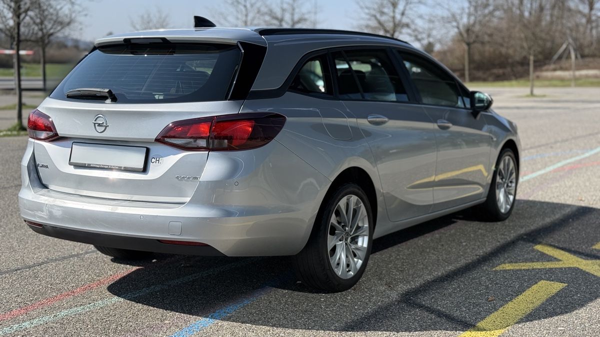 Opel Astra Sports Tourer Gebraucht