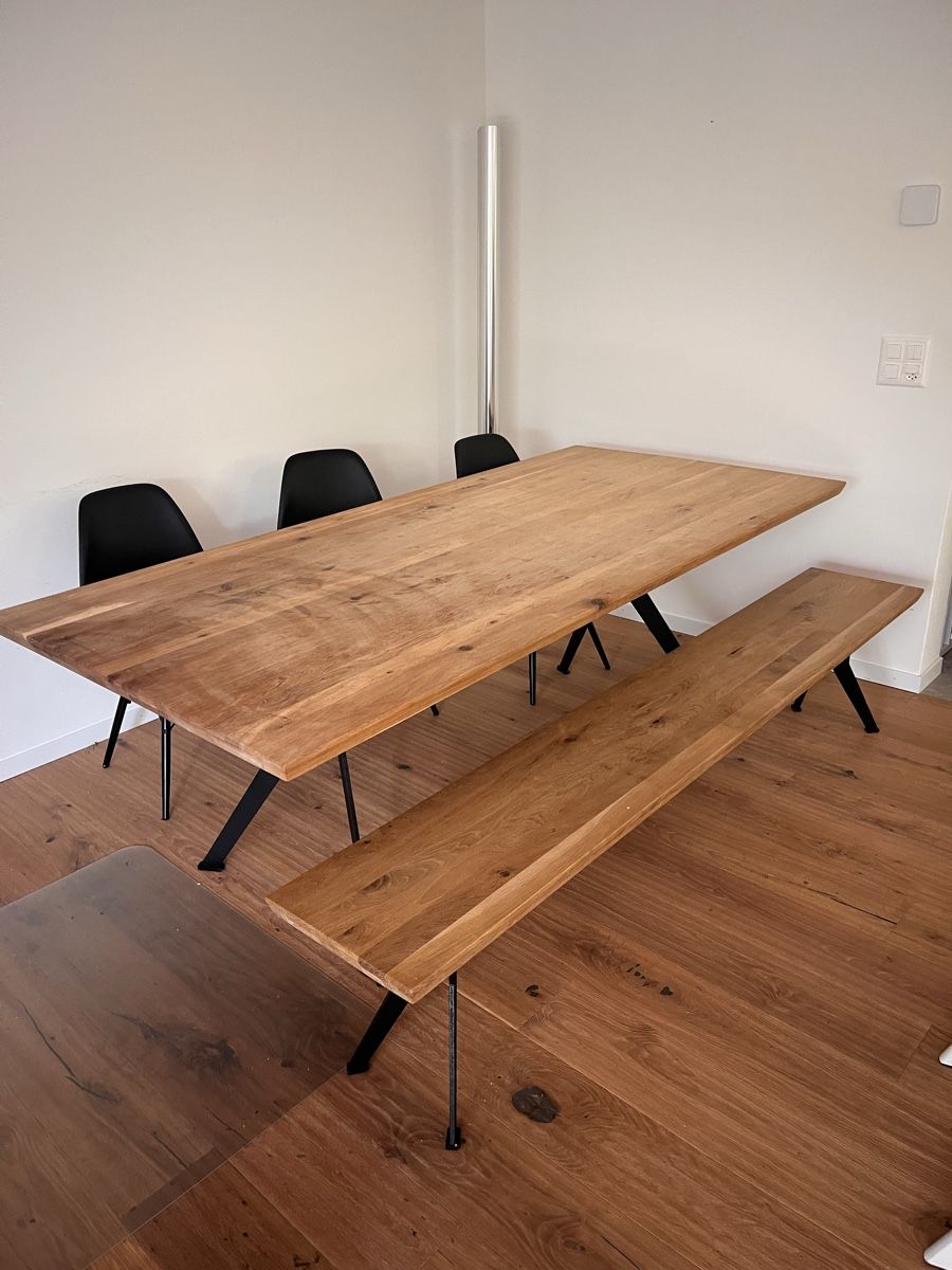 Set di tavolo e panche: Holztisch und Holzbank – Usato da Liestal venduto da Xenias01 1