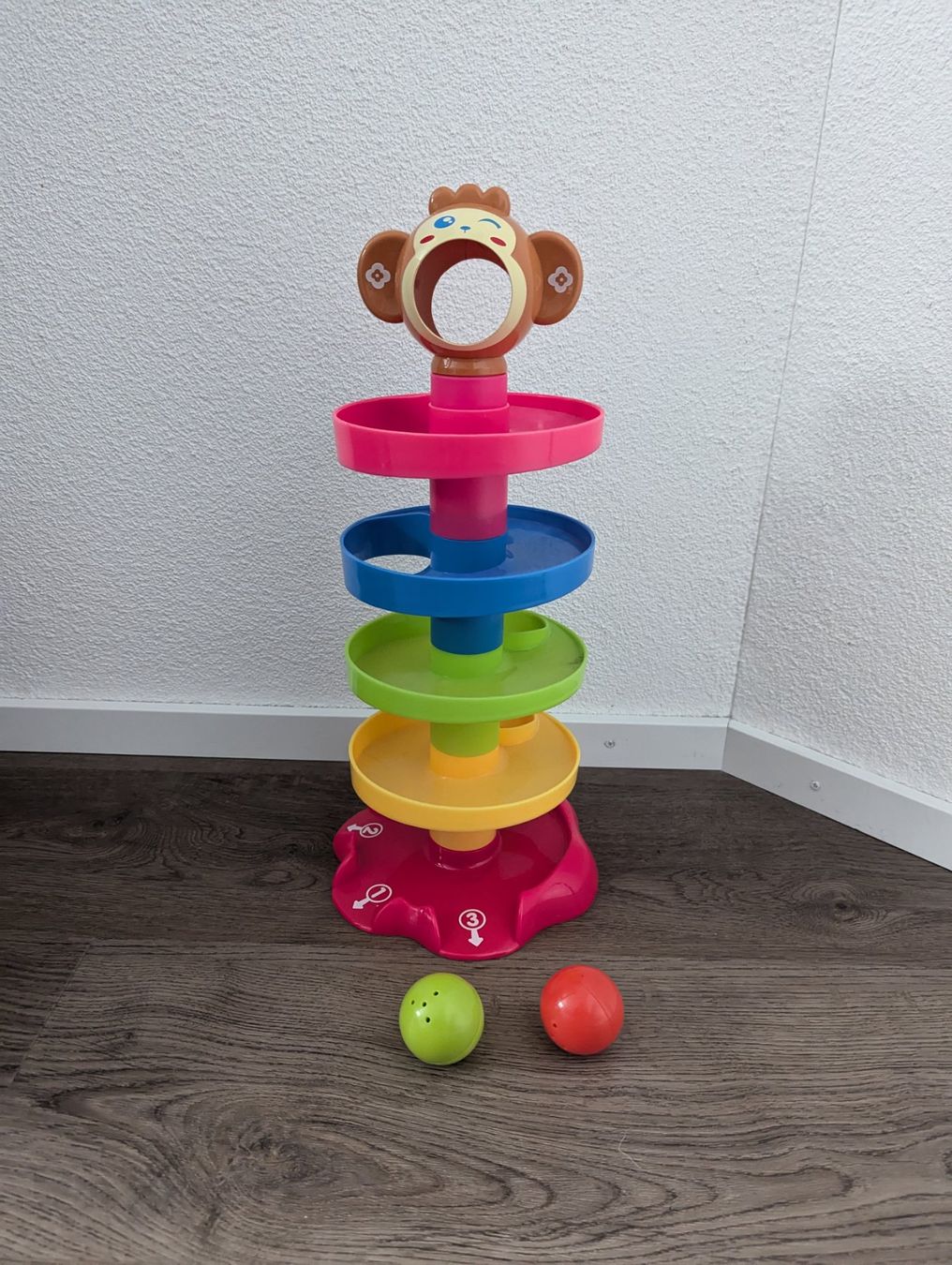 Giocattoli: Tour jouet pour bébé Huanger Roll Ball – Usato da Brügg BE venduto da Bidou44 2