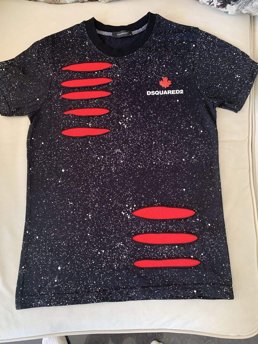 Dsquared2 T-shirt: Dsquared 2 - Shirt – Usato da Bergdietikon venduto da zor_856j