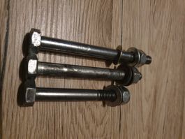 3 Motorenbefestigungsschrauben    (10