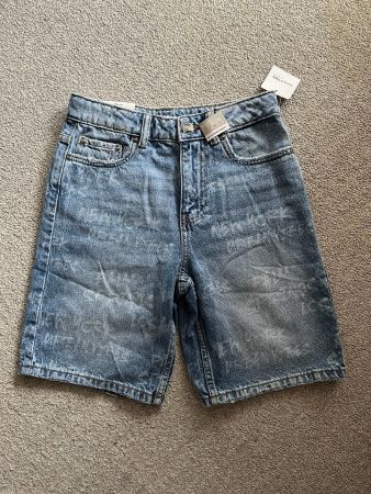 Shorts Gr 146 Fabrikneu