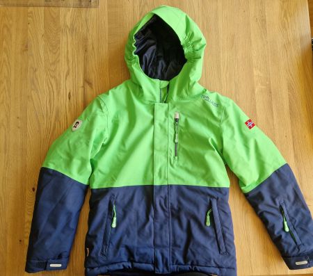 Skijacke von Trollkids 140
