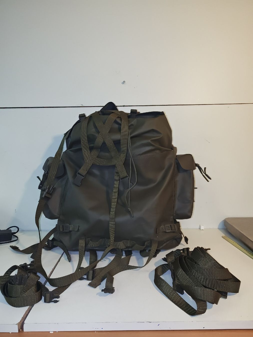 Schweizer Armee Zaini: Armee Rucksack Robust. (nov661) – Usato da Künten venduto da Schnaepplihuus