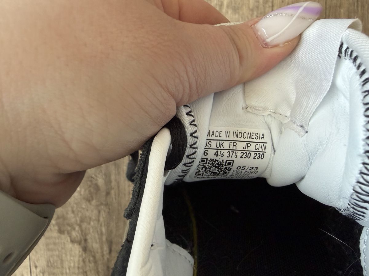 Adidas Damenschuhe: Adidas Schuhe – Gebraucht aus Strengelbach von Nati_97 4
