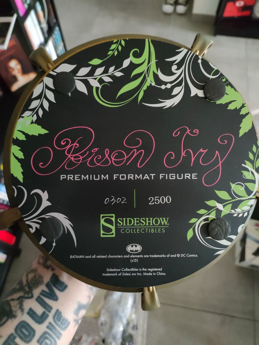 Figuren: Poison Ivy, premium format, Sideshow – Neu und originalverpackt aus Cottens FR von auc_w862 1