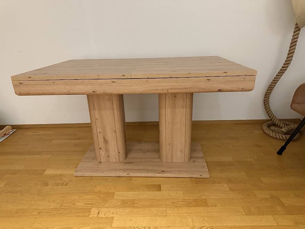 Tavoli: Ausziehbarer Küchentisch  – Usato da Rothrist venduto da G.F.1997